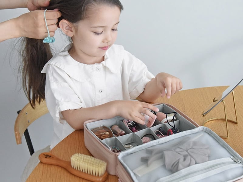 すっきり収納＆毎朝ワクワク！宝石箱みたいな「ヘアアクセ収納」のある暮らし【インスタグラマーさんのもの選び】