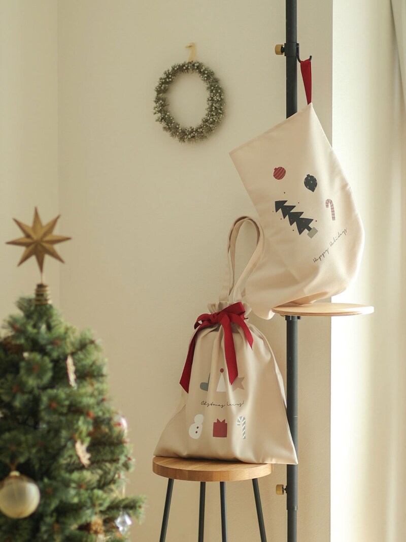 今年のクリスマスは子どもたちを最高の笑顔に！6名のインスタグラマーさんによる、「サンタ袋」の飾りかた報告会