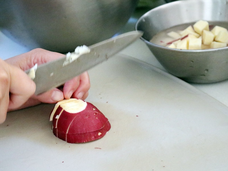 ポテサラは蒸すのが正解！？蒸し鍋で作る副菜＋主菜＋蒸しパンレシピをご紹介