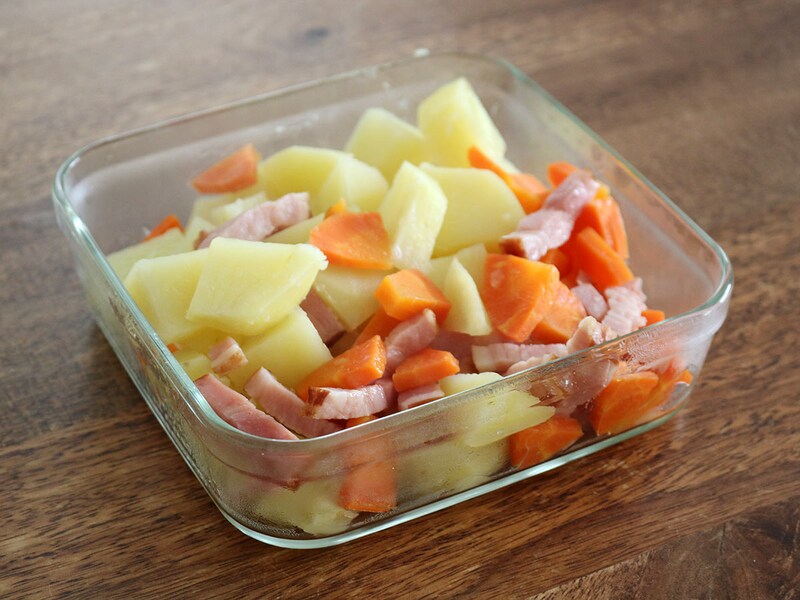 ポテサラは蒸すのが正解!?蒸し鍋で作る副菜+主菜+蒸しパンレシピをご紹介