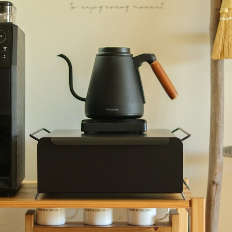 まさに『理想のブレッドケース』機能も見た目もこだわったキッチン収納が、インスタグラマーさん宅でも美しく活躍中！