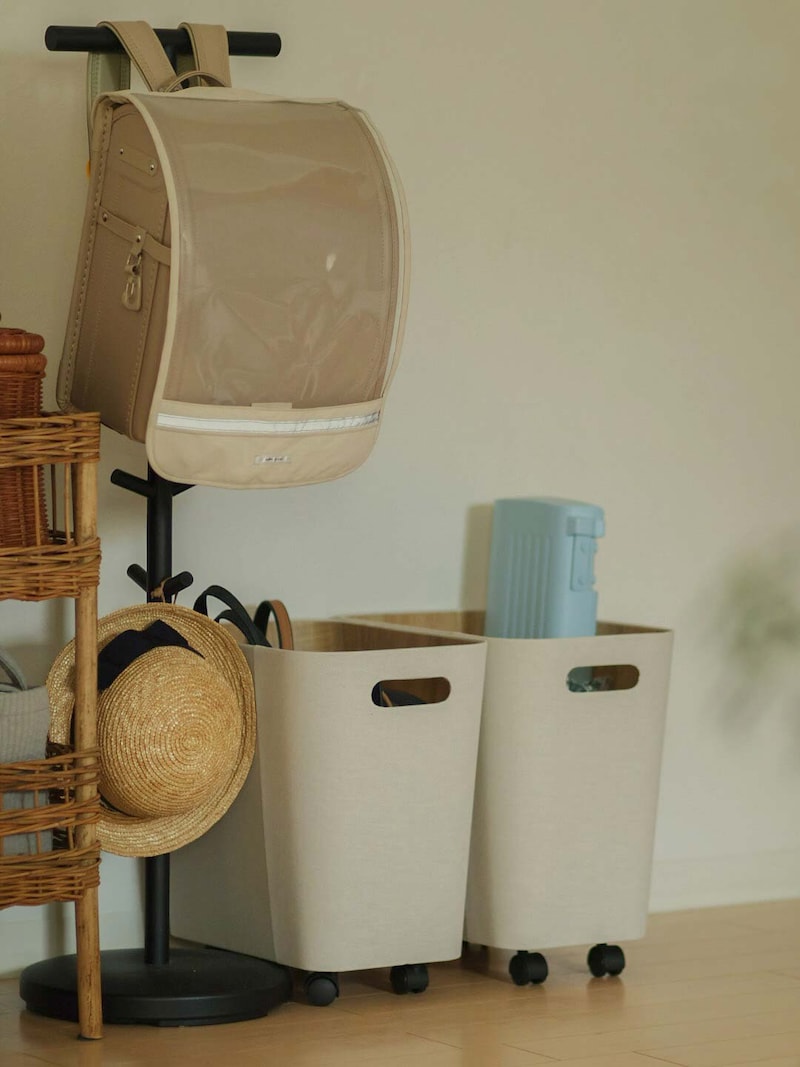 ランドセルも学用品もポン!子ども部屋も片付く『動かせる収納』活用術【インスタグラマーさんのもの選び】