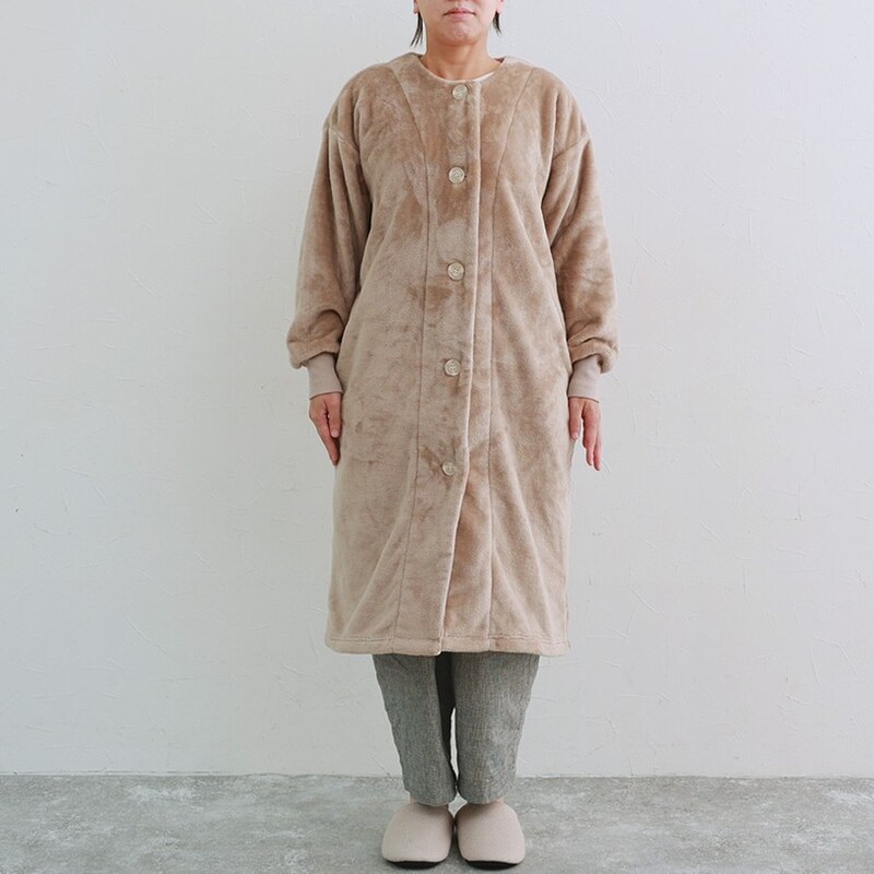 今年も『着る毛布』の季節がやってきた！身長さまざまスタッフ4名のサイズ診断レポ