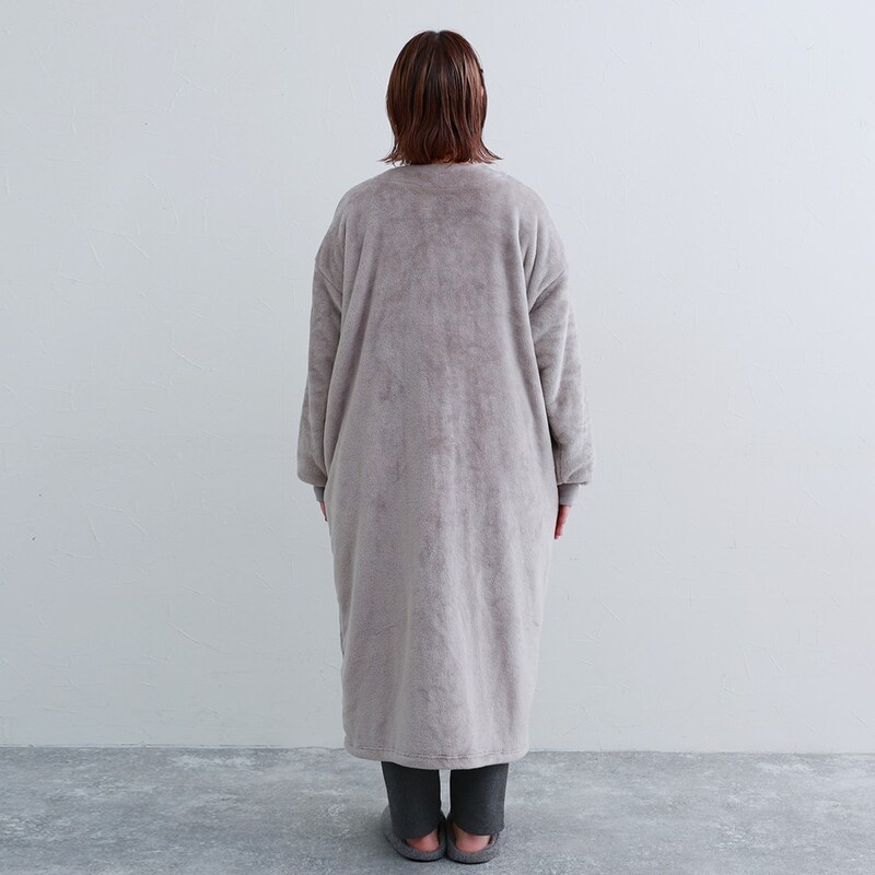 今年も『着る毛布』の季節がやってきた！身長さまざまスタッフ4名のサイズ診断レポ