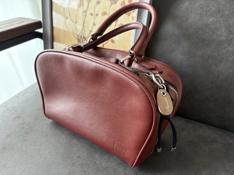 【検証】Agreable牛革チャームはどんなバッグにも合うのか！？スタッフが私物バッグで試してみました