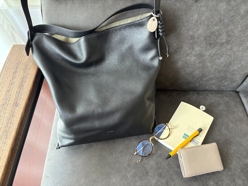 【検証】Agreable牛革チャームはどんなバッグにも合うのか！？スタッフが私物バッグで試してみました