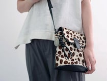 【検証】Agreable牛革チャームはどんなバッグにも合うのか！？スタッフが私物バッグで試してみました