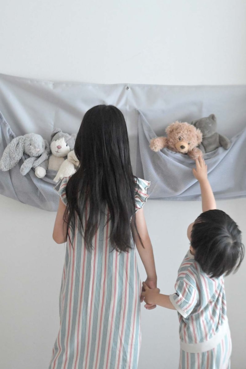 『増え続けるぬいぐるみ問題』に、目からウロコの収納スペース発見!インスタグラマーさんも活用中の新収納とは?