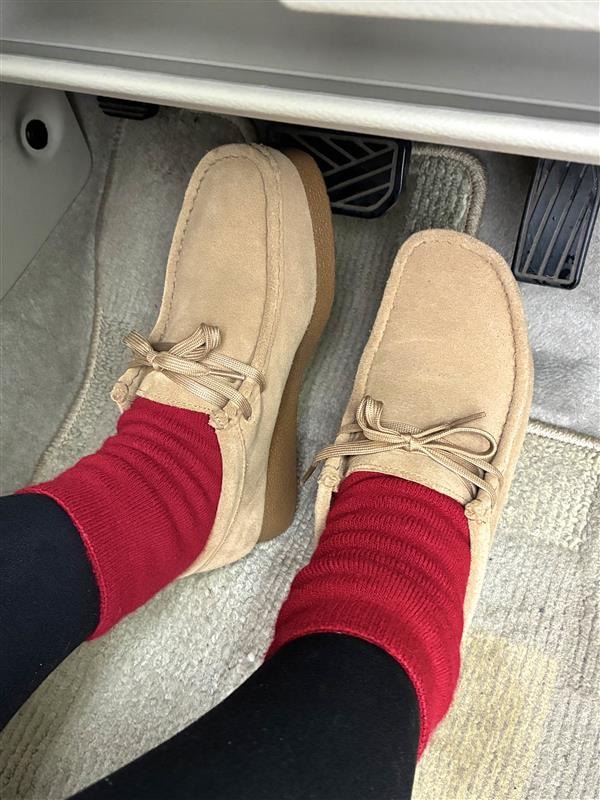 長年の「もちはだ」愛用スタッフ達が、カバーソックスを買い足した理由