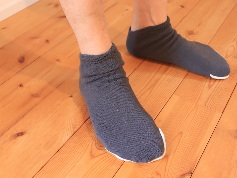 長年の「もちはだ」愛用スタッフ達が、カバーソックスを買い足した理由