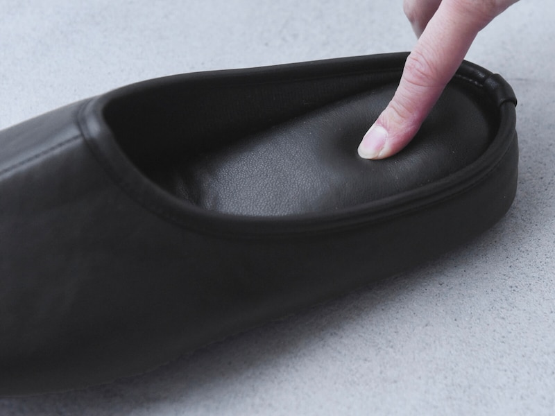 入園・入学式スタイルをキレイに見せたい！ママの願いを「+3cm」に込めたインヒール入り携帯スリッパが遂に完成