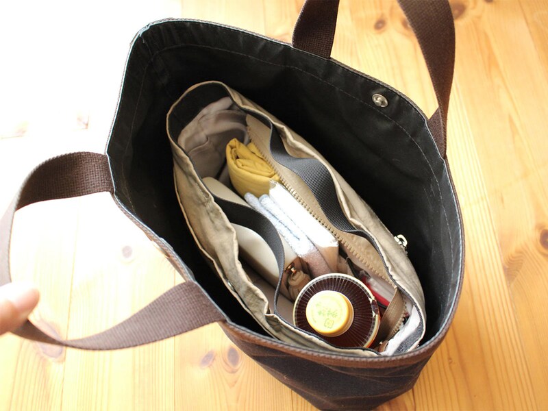 小さいかな？と思ったけれど。薄型バッグインバッグが思った以上に便利だった話