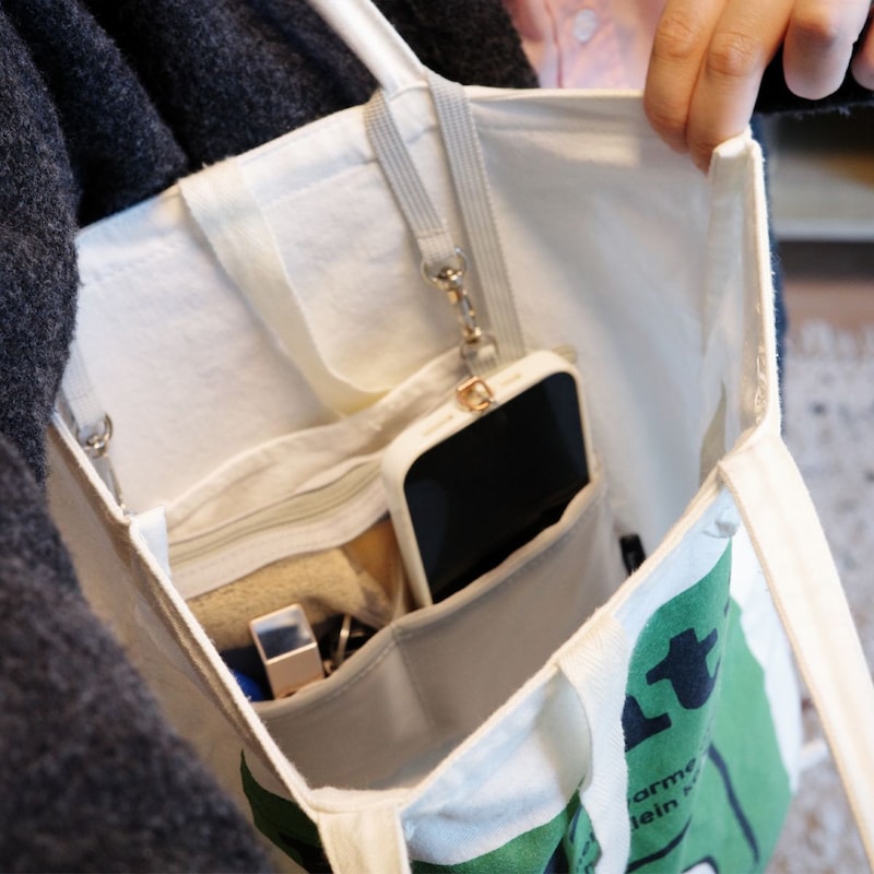 バッグごちゃ～…に悩むスタッフ3名が実践！『吊り下げポケット』ちょい足しで、日々の快適指数アップ