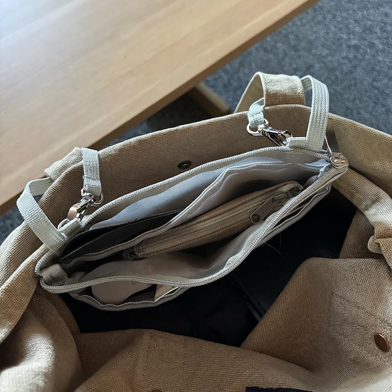 バッグごちゃ～…に悩むスタッフ3名が実践！『吊り下げポケット』ちょい足しで、日々の快適指数アップ