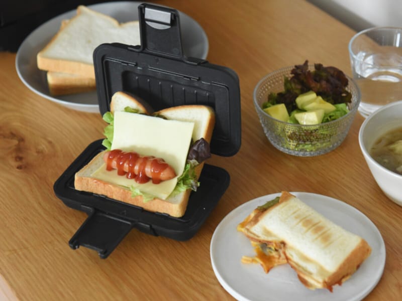 話題の『レンチンホットサンド』に何入れる？スタッフのお気に入りレシピ＆使用レポ発表会