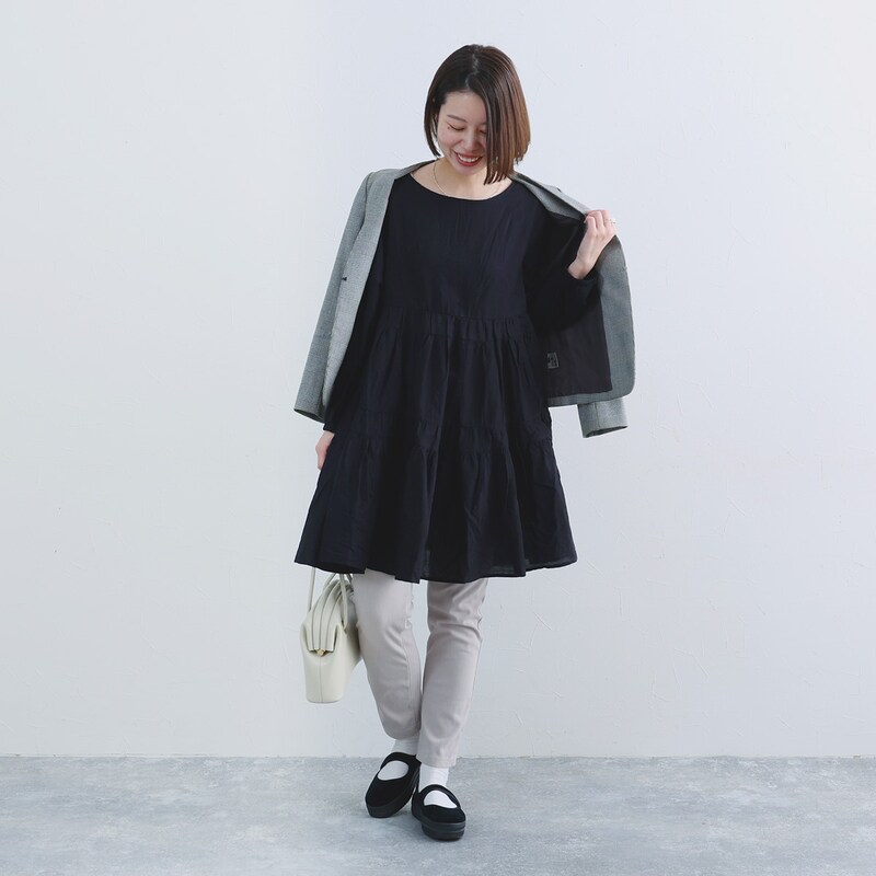 春の即戦力、360度グーーーンと伸びるストレッチパンツ。ベストセラーのはき心地をスタッフ4名がチェック