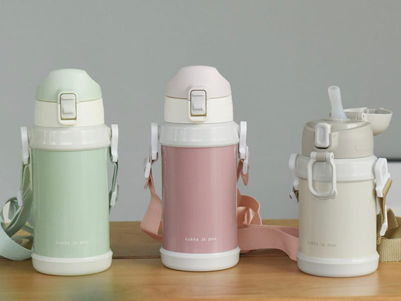 うちの子にはどのサイズ?子どもの成長に合わせて選べる水筒&カバー【インスタグラマーさんのもの選び】