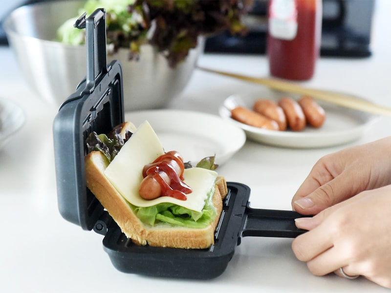 今日は何いれる？レンチンできる「ホットサンドメーカー」で作るアレンジレシピ４選