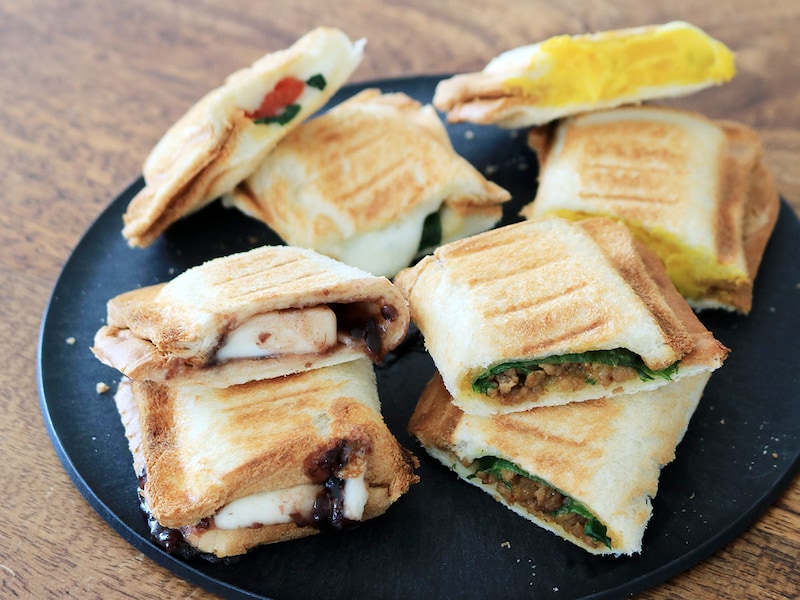 今日は何いれる？レンチンできる「ホットサンドメーカー」で作るアレンジレシピ４選
