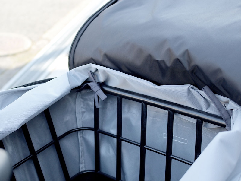 もう前カゴから荷物があふれない!自転車派ママの即戦力「拡張できるカゴカバー」