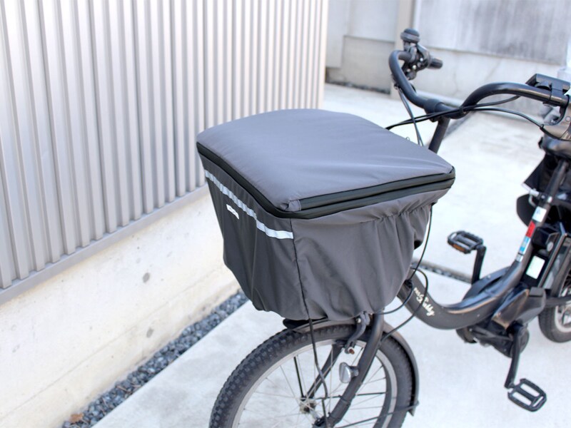 もう前カゴから荷物があふれない!自転車派ママの即戦力「拡張できるカゴカバー」