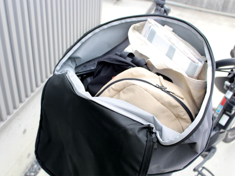 もう前カゴから荷物があふれない!自転車派ママの即戦力「拡張できるカゴカバー」