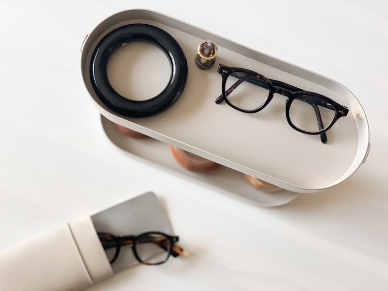 収納力をおしゃれにUP!Ordre(オルドル)の「 飾りながら収納できる 2段ラック」