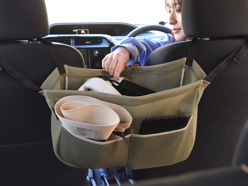 車内快適化の黄金コンビ「カーポケット&吊り下げゴミ箱」スタッフたちはこう使う!