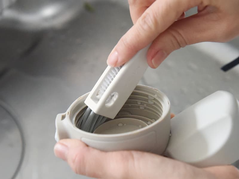 その水筒、本当にキレイ？雑菌シーズンの前に揃えたい「水筒お手入れグッズ」２選！