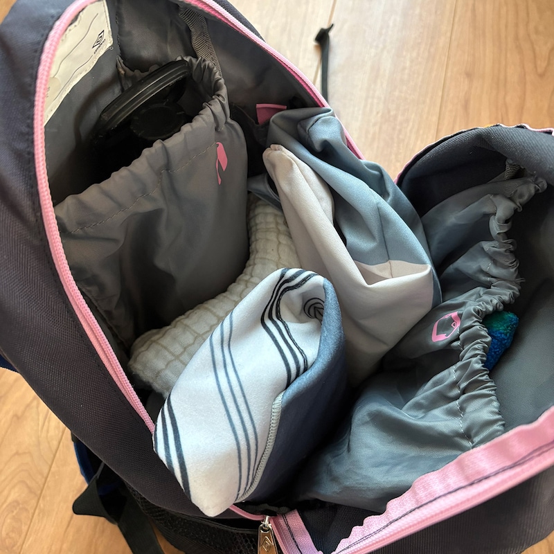 通学弁当も学童弁当も◎ピタッと包める保冷クロスで『お弁当準備ラクちん化』にスタッフが挑戦！