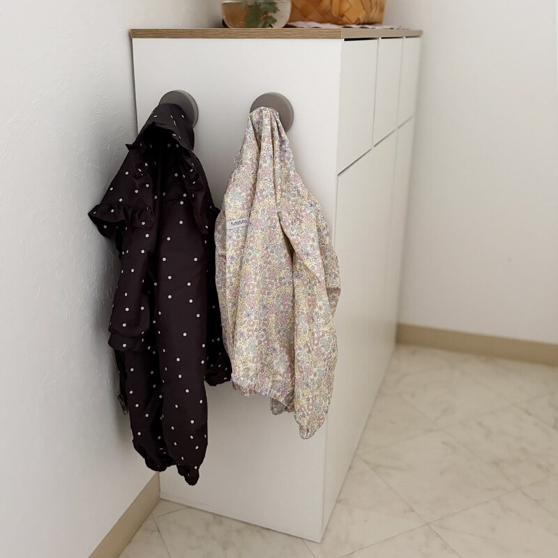 見た目はクール、機能はガッチリ!強力吸盤の「真空フック」をスタッフ宅で使ってみた【第二弾】