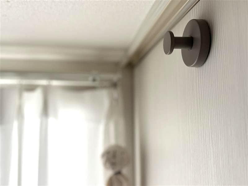 見た目はクール、機能はガッチリ!強力吸盤の「真空フック」をスタッフ宅で使ってみた【第二弾】