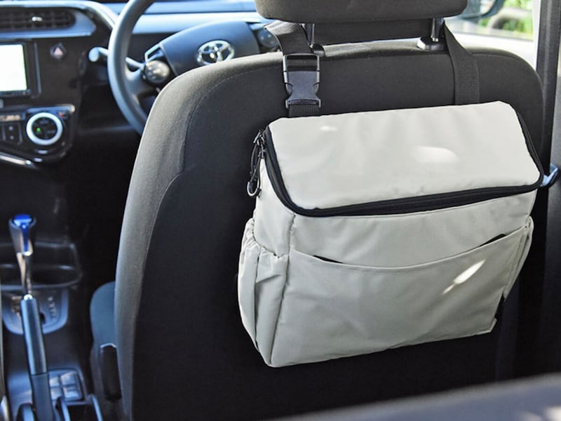 車に浮かせる冷蔵庫!?夏の長距離ドライブにも頼れる保冷バッグで、帰省やレジャーをもっと楽しく!