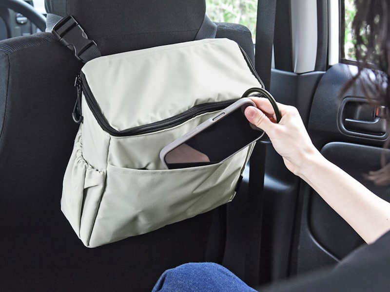 車に浮かせる冷蔵庫!?夏の長距離ドライブにも頼れる保冷バッグで、帰省やレジャーをもっと楽しく!