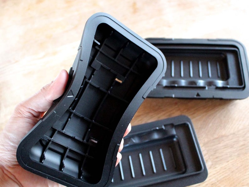 レンチンでこの「ザクッと焼き目」は感動！手軽すぎる、食べ切りホットサンドメーカー