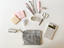 仕事がはかどる大人ペンケース。シゴデキの私になる「コンパクトに持ち歩ける軽量メッシュペンケース」