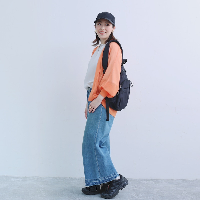 気温差対策にバッグに忍ばせる、持ち歩きカーデ。さらっと涼し気な人気者をスタッフが着回し！