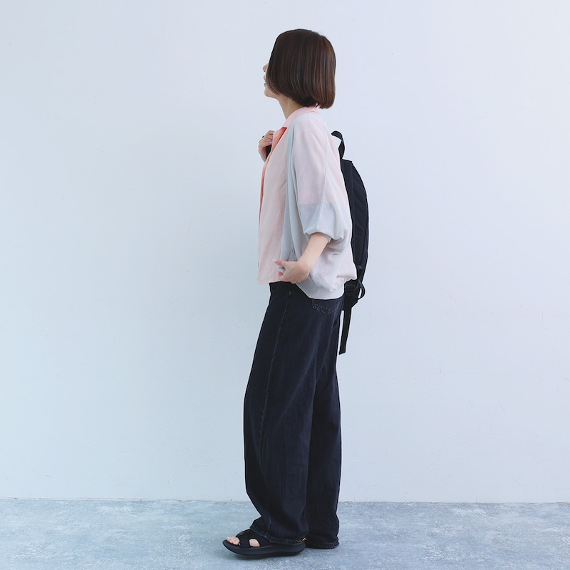 気温差対策にバッグに忍ばせる、持ち歩きカーデ。さらっと涼し気な人気者をスタッフが着回し！