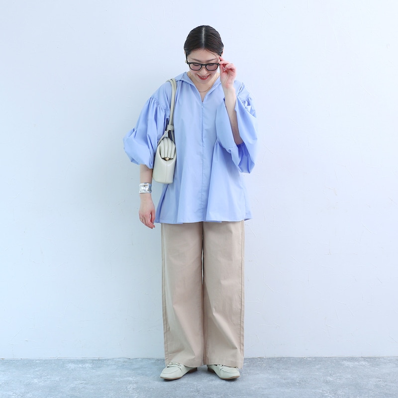 ナチュラル服を着回したい。コットンリネンでさらり快適、スタッフのイチ推し『ベイカーパンツ』