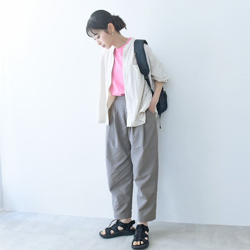 こっそりムレ対策できる、隠れメッシュパンツ。夏の新作をスタッフが着回し！