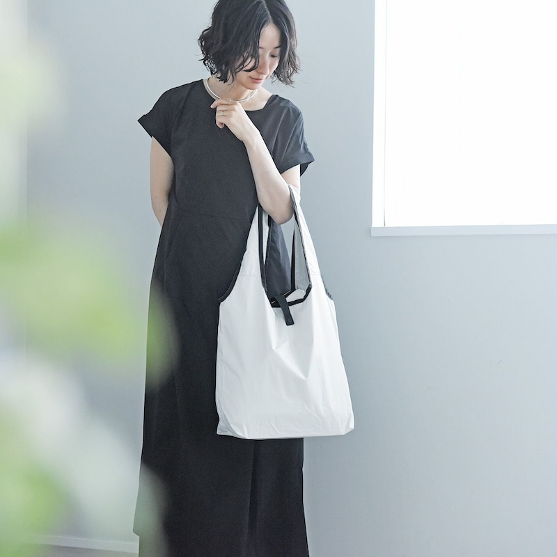 夏のおつかいピンチを救う!“熱を寄せつけない”ハイスペック「放射冷却エコバッグ」