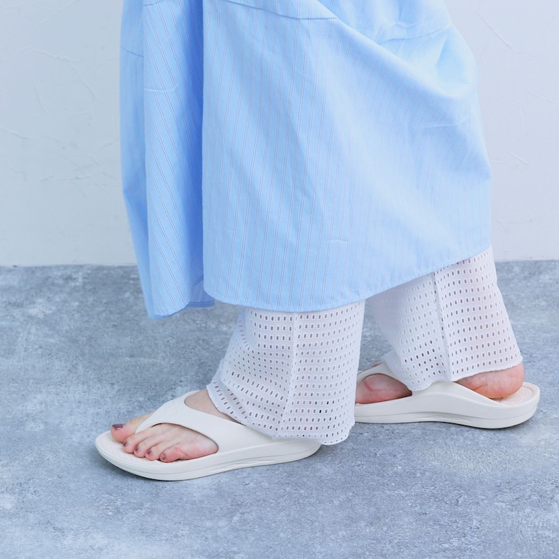 今年の夏はレースをちら見せ!今っぽコーデの新定番“レイヤードパンツ”をスタッフが着回し