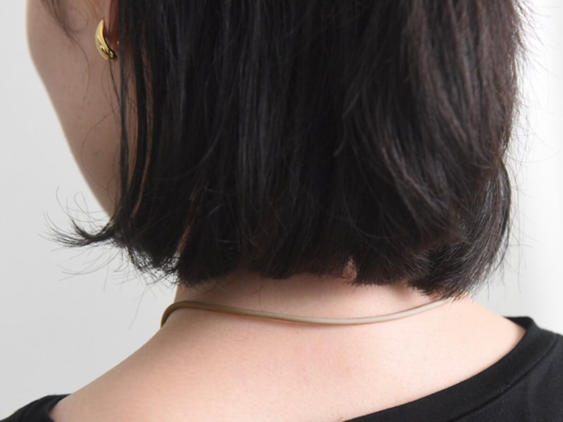バレない磁気ネックレス!?アクセ感覚で首こり・肩こりケアを始めよう
