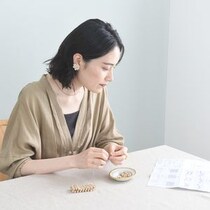 手しごとを楽しむ「アクセサリーもくもくキット」で優しく満たすひとり時間