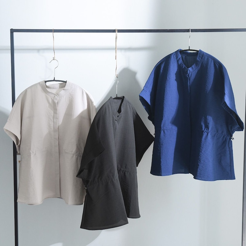 暑い日の“きちんと感”どう作る？きゅっと絞って着回し上手なブラウスのスタッフレビュー