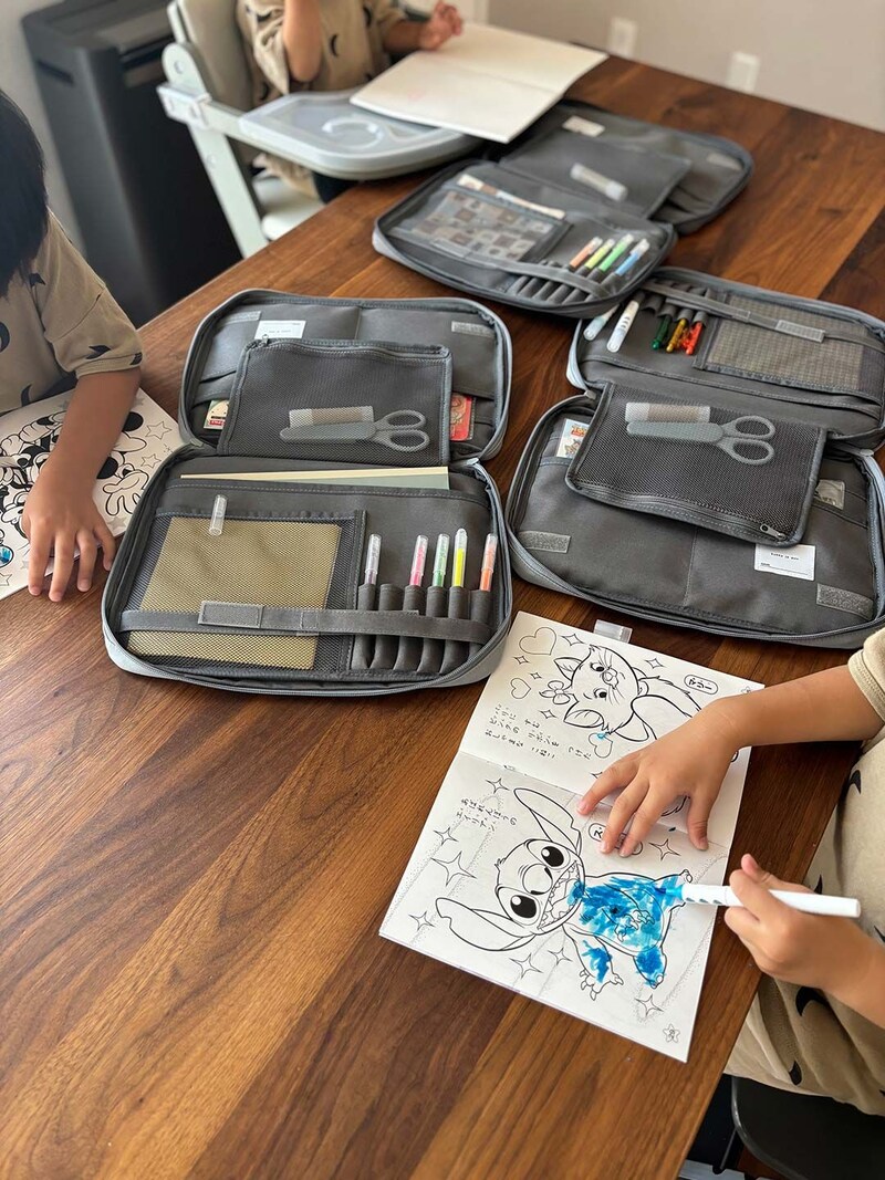 夏休みの帰省や旅行に!子どもを退屈させない秘密道具「お絵描きバッグ」【インスタグラマーさんのもの選び】