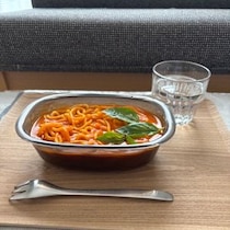 週末の30分が、平日の「助かった」に。 うつわにもなる保存容器で始める、わが家の新習慣