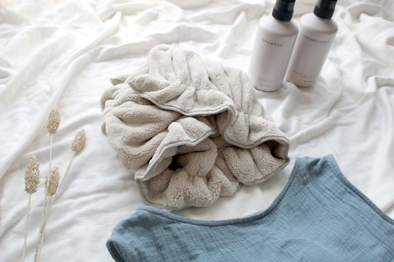 夏の髪ダメージを挽回。「ほどけにくいヘアドライタオル」で今すぐはじめる美髪ケア