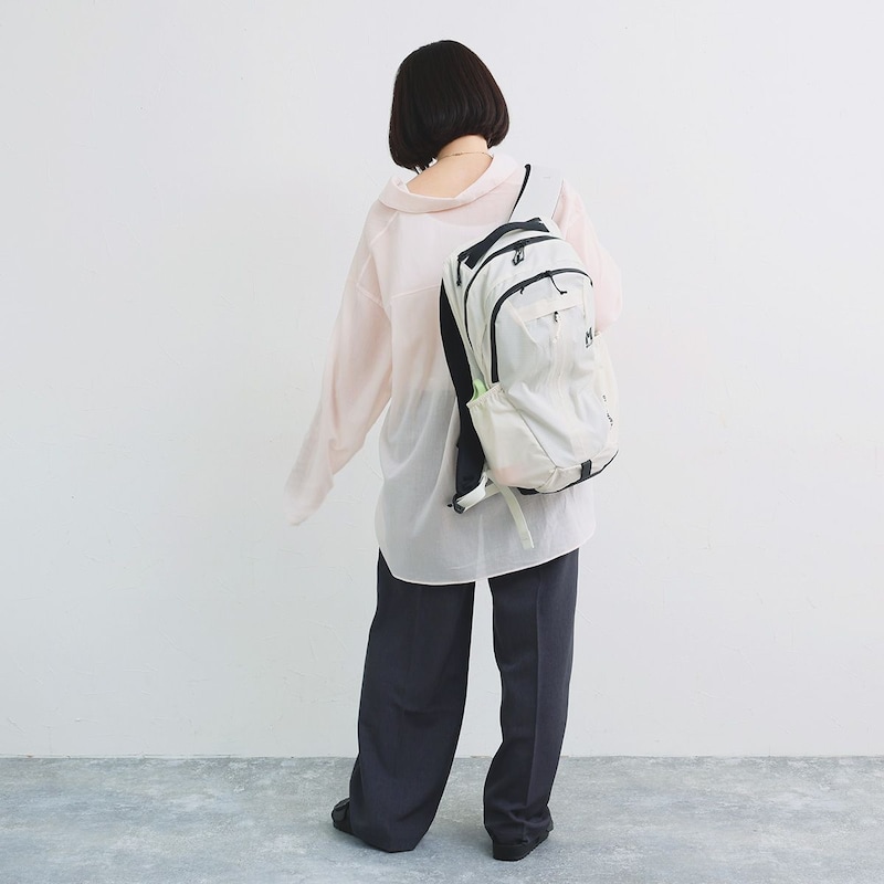 すっきり美ワイドで叶える、きちんと見え。スタッフいち推し、お仕事パンツを着回し
