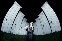 Aimer「9/12＝宇宙の日」にちなんで、人工衛星「EYE」とのコラボレーションMVをYouTube公開！
